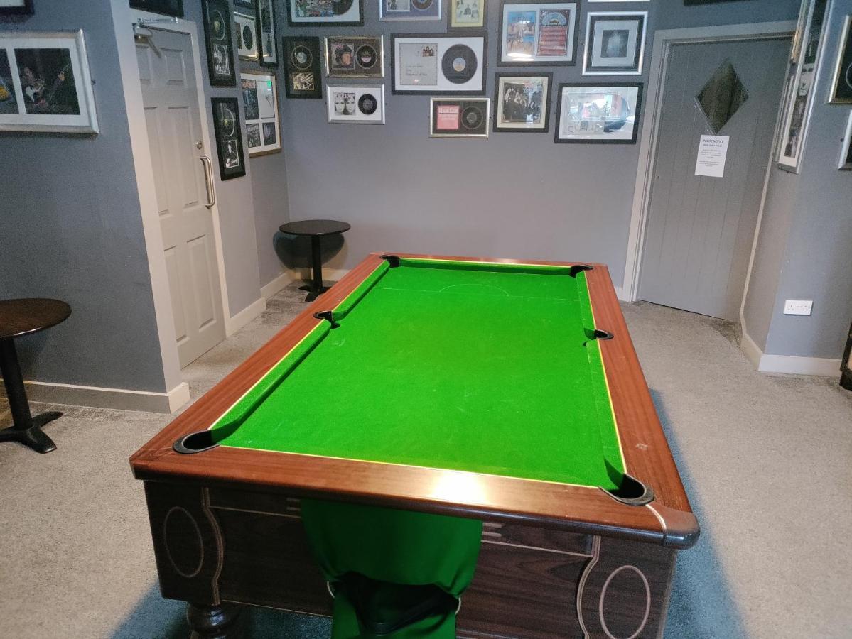 Harleys Inn Chesterfield Bagian luar foto